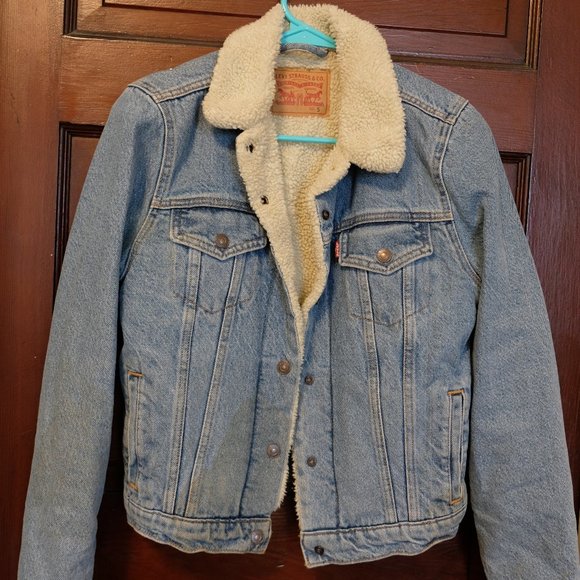 Levi's Sherpa Trucker Divided Blue Jean Jacket Size Small - Picture 1 of 5